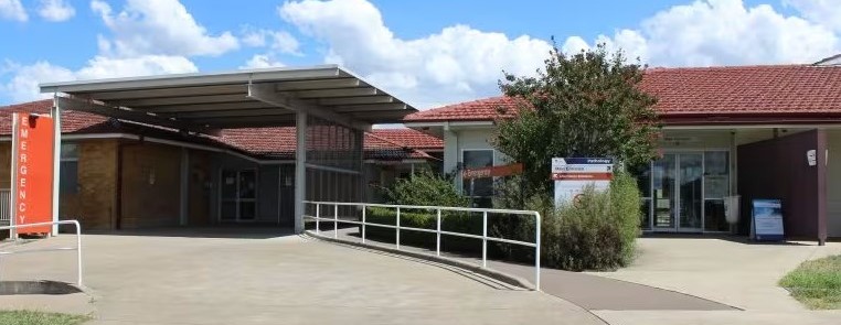 Image of the front entrance of Quirindi Hospital